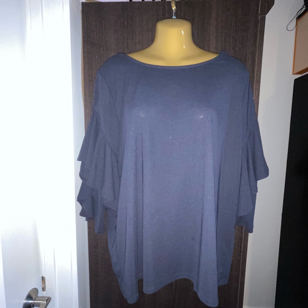 Workwear Ruffle Sleeve Top - Picture 3 of 5